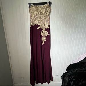 Beautiful gold dress